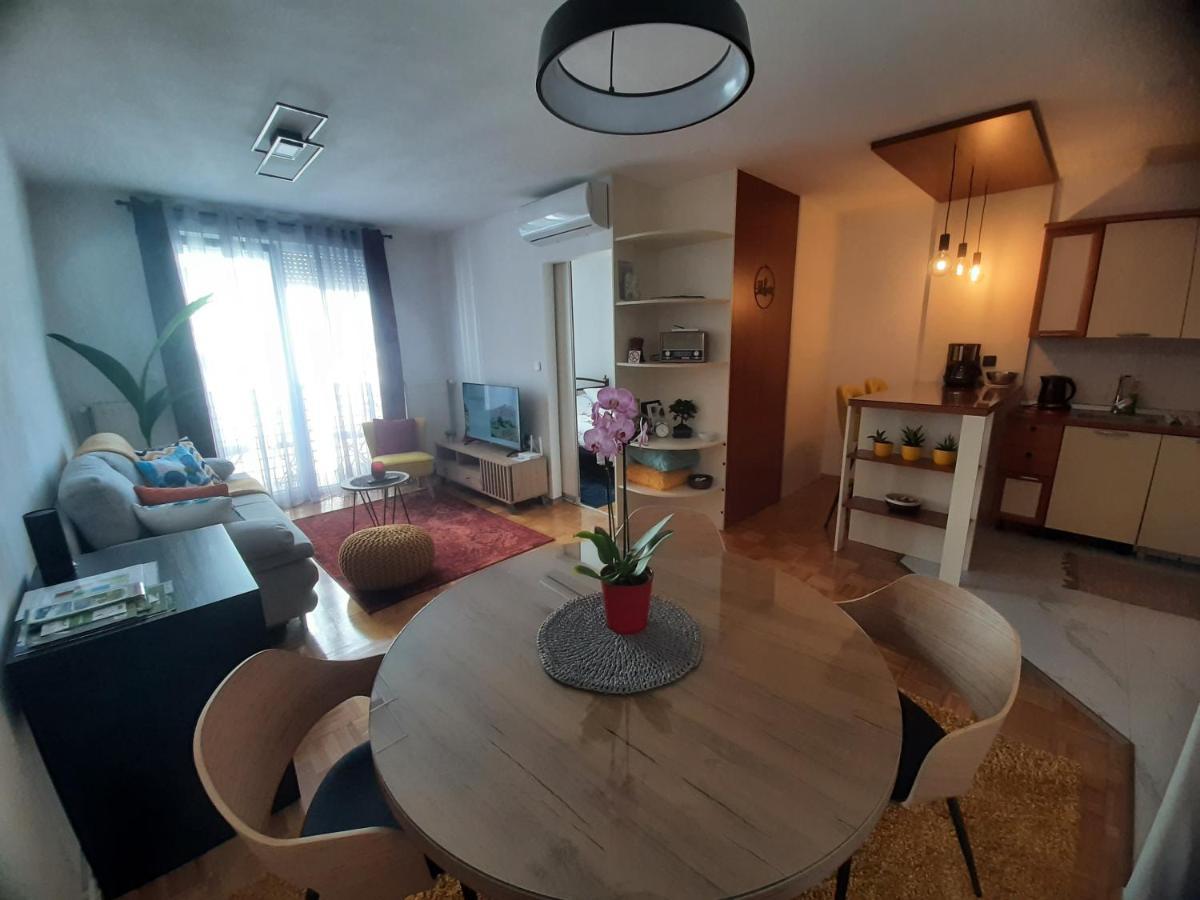 Apartment Relax With Infrared Sunshower Varaždin Exterior foto